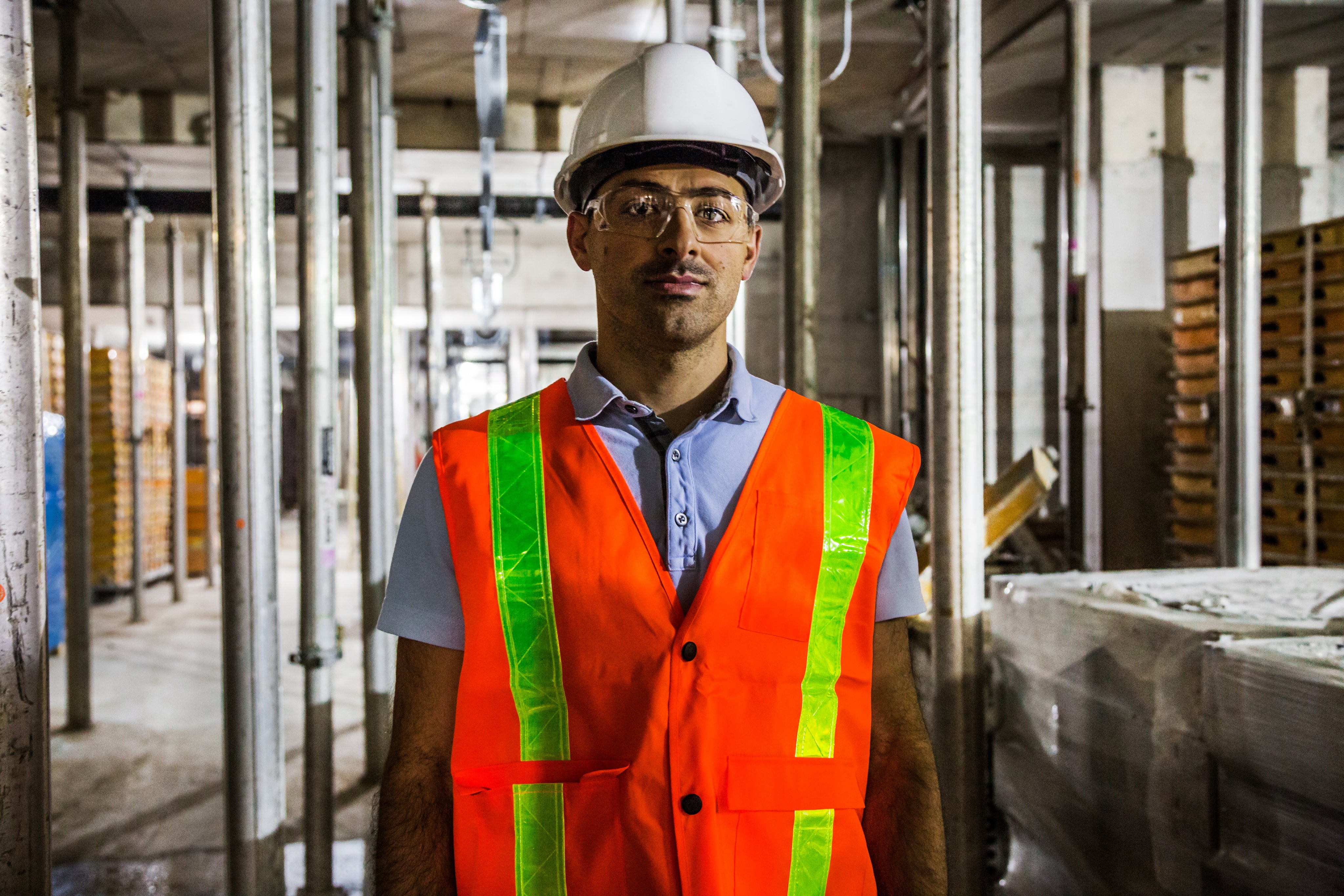 construction-worker-safety-gear.jpg